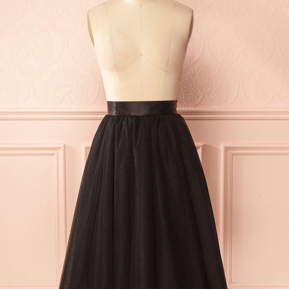Black Tulle Skirt | Size S - Picture 2 of 7